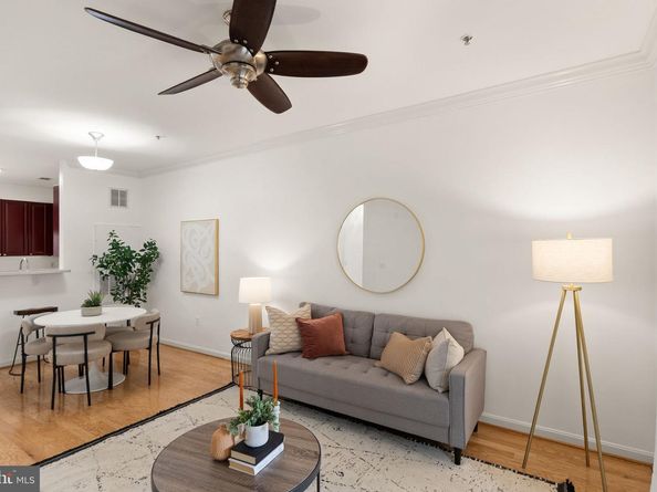 9480 Virginia Center Boulevard 7, Vienna VA 22181