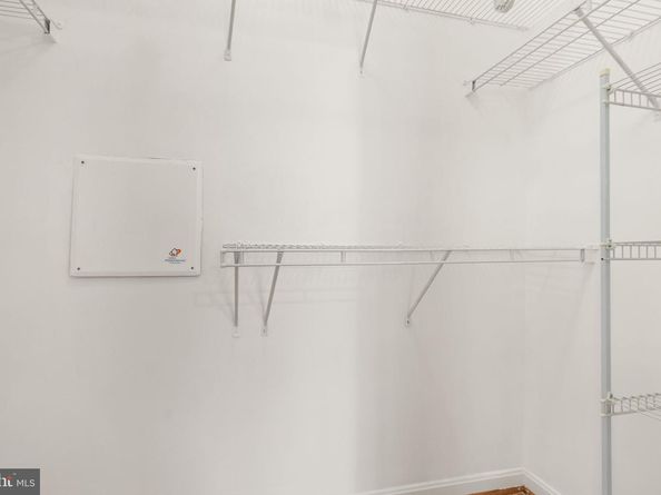 9480 Virginia Center Boulevard 7, Vienna VA 22181