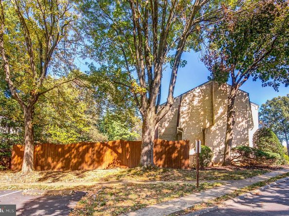 2318 Wheystone Court, Vienna VA 22182