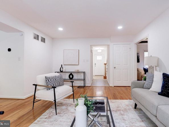 2318 Wheystone Court, Vienna VA 22182