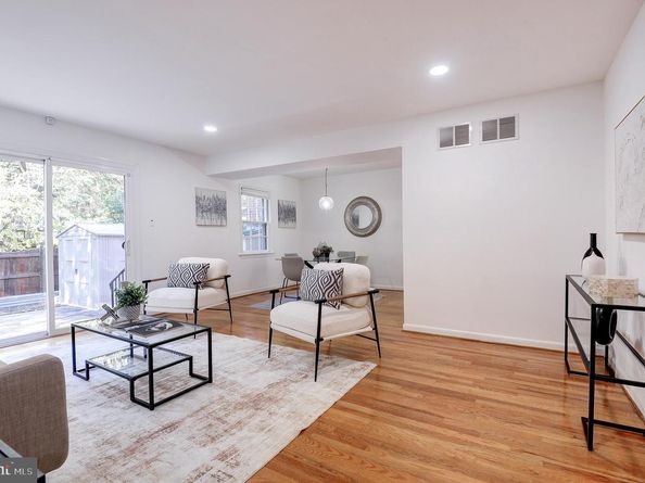 2318 Wheystone Court, Vienna VA 22182