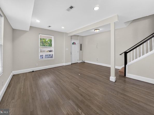 4642 Hayes Street NE, Washington DC 20019