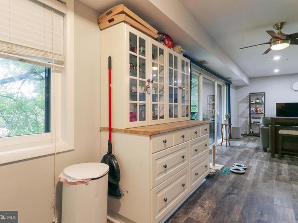 3210 S 28TH Street 404, Alexandria VA 22302