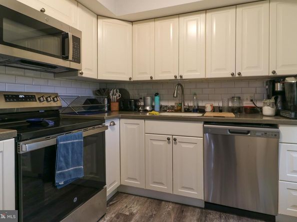 3210 S 28TH Street 404, Alexandria VA 22302