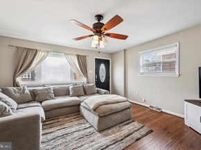 3 S Bonsall Avenue, Glenolden PA 19036