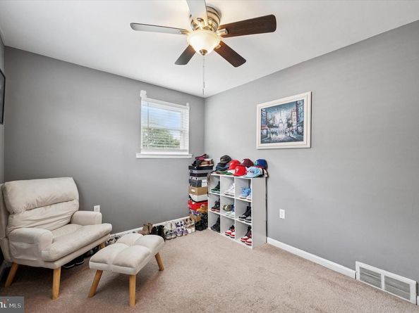 3 S Bonsall Avenue, Glenolden PA 19036
