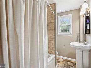 3 S Bonsall Avenue, Glenolden PA 19036