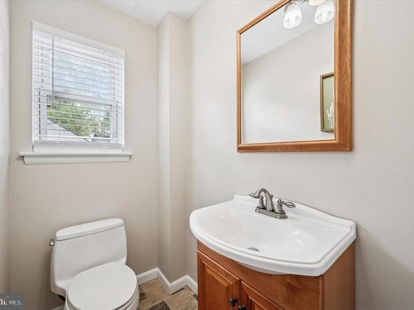 3 S Bonsall Avenue, Glenolden PA 19036