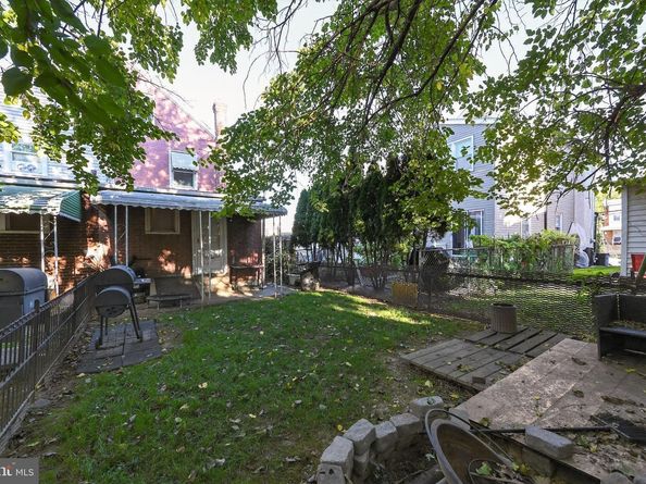 82 Marple Avenue, Clifton Heights PA 19018