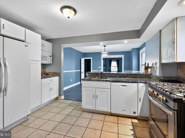 82 Marple Avenue, Clifton Heights PA 19018