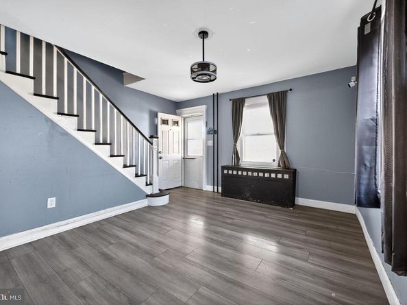 82 Marple Avenue, Clifton Heights PA 19018