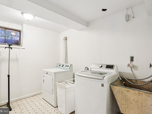 5517 Huntington Parkway, Bethesda MD 20814
