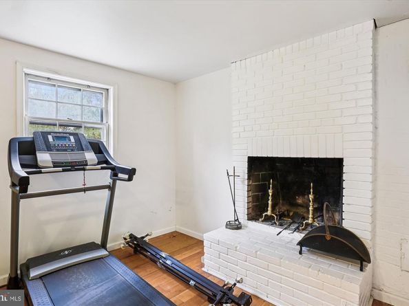 5517 Huntington Parkway, Bethesda MD 20814
