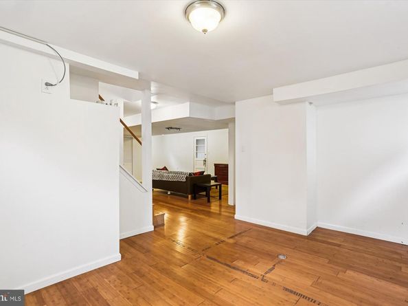 5517 Huntington Parkway, Bethesda MD 20814