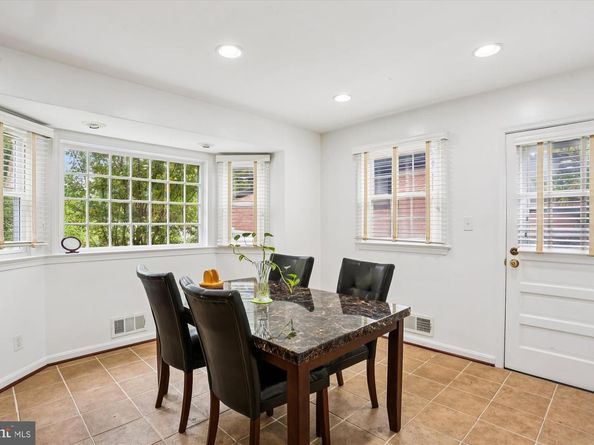 5517 Huntington Parkway, Bethesda MD 20814