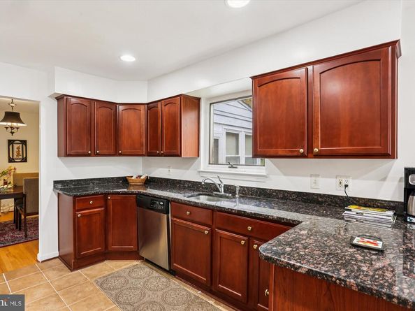 5517 Huntington Parkway, Bethesda MD 20814