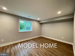 125 Casmar Street SE, Vienna VA 22180