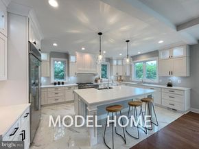 125 Casmar Street SE, Vienna VA 22180
