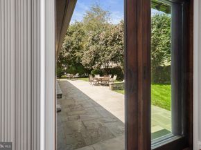 11301 Crossing Glen Court, Potomac MD 20854