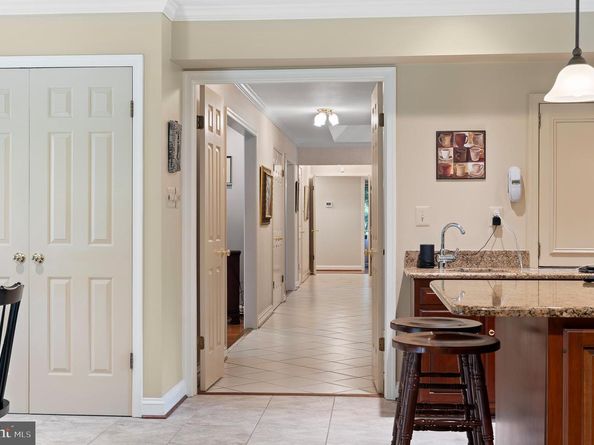 11301 Crossing Glen Court, Potomac MD 20854