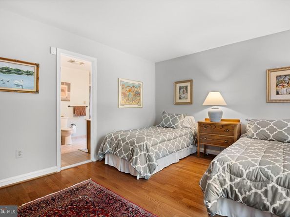 11301 Crossing Glen Court, Potomac MD 20854