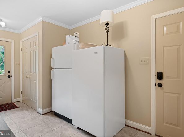 11301 Crossing Glen Court, Potomac MD 20854