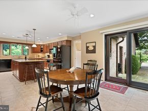 11301 Crossing Glen Court, Potomac MD 20854