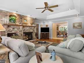 11301 Crossing Glen Court, Potomac MD 20854