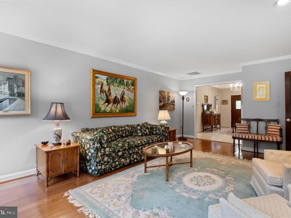 11301 Crossing Glen Court, Potomac MD 20854