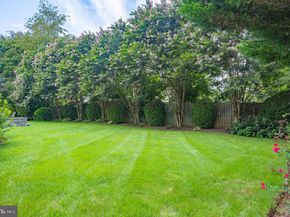 11301 Crossing Glen Court, Potomac MD 20854