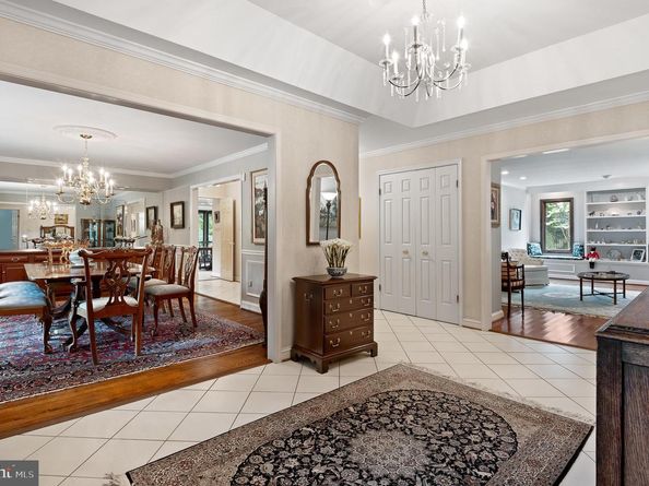 11301 Crossing Glen Court, Potomac MD 20854