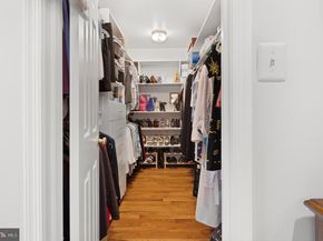 11301 Crossing Glen Court, Potomac MD 20854