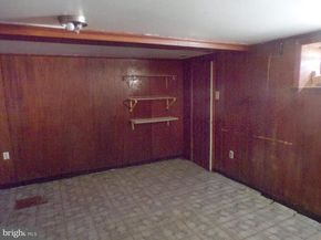 147 E Fariston Drive, Philadelphia PA 19120