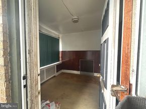 1045 S 52nd Street, Philadelphia PA 19143