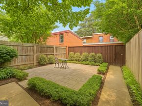 224 9TH Street SE, Washington DC 20003
