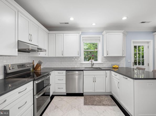 224 9TH Street SE, Washington DC 20003