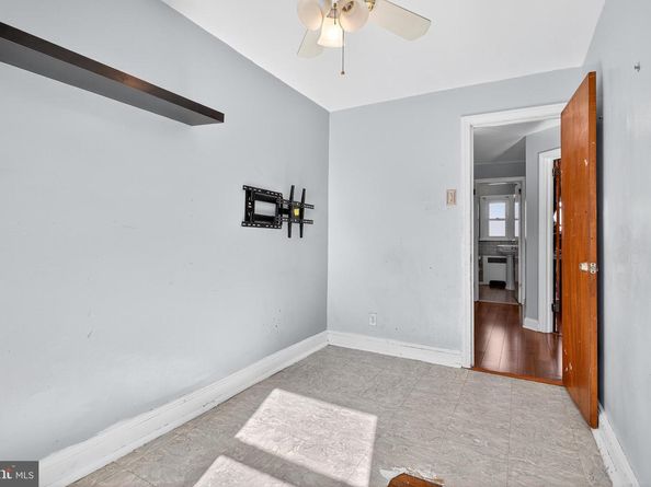 226 E Greenwood Avenue, Lansdowne PA 19050