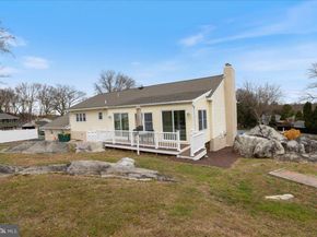 11 Williams Lane, Yardley PA 19067