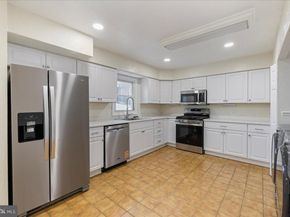 11 Williams Lane, Yardley PA 19067