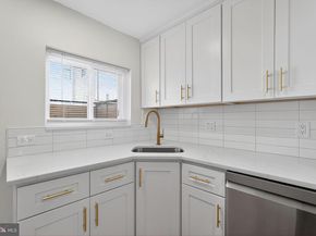 615 Sigel Street, Philadelphia PA 19148