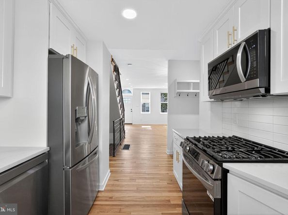 615 Sigel Street, Philadelphia PA 19148