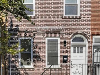 615 Sigel Street