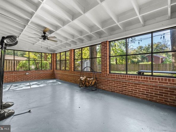 1015 Kennedy Street, Falls Church VA 22046