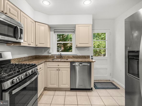 1015 Kennedy Street, Falls Church VA 22046
