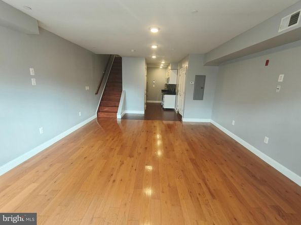615 N 11TH Street, Philadelphia PA 19123