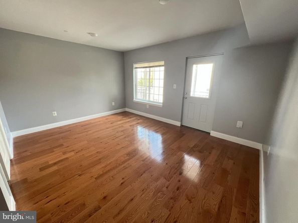 615 N 11TH Street, Philadelphia PA 19123
