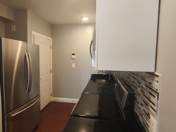 615 N 11TH Street, Philadelphia PA 19123