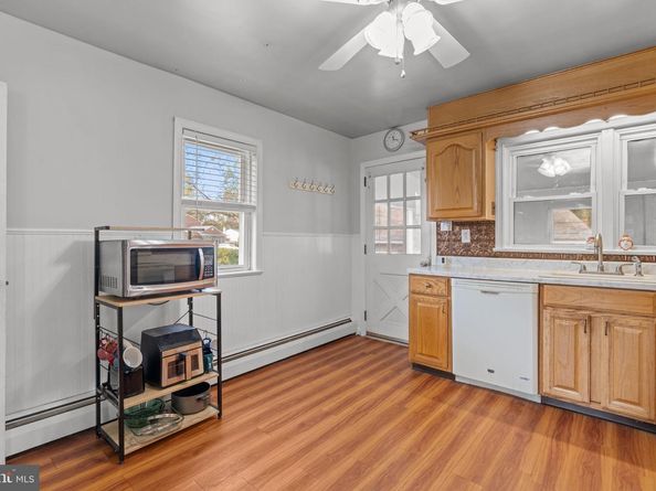 210 Castello Avenue, Hatboro PA 19040