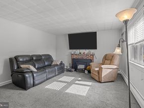 210 Castello Avenue, Hatboro PA 19040