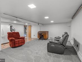 210 Castello Avenue, Hatboro PA 19040